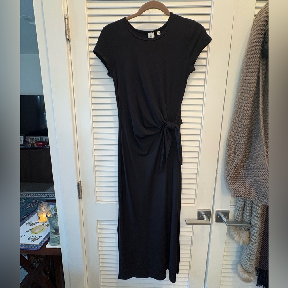 Wilfred by Aritzia Black Maxi Dress with Knot Detail